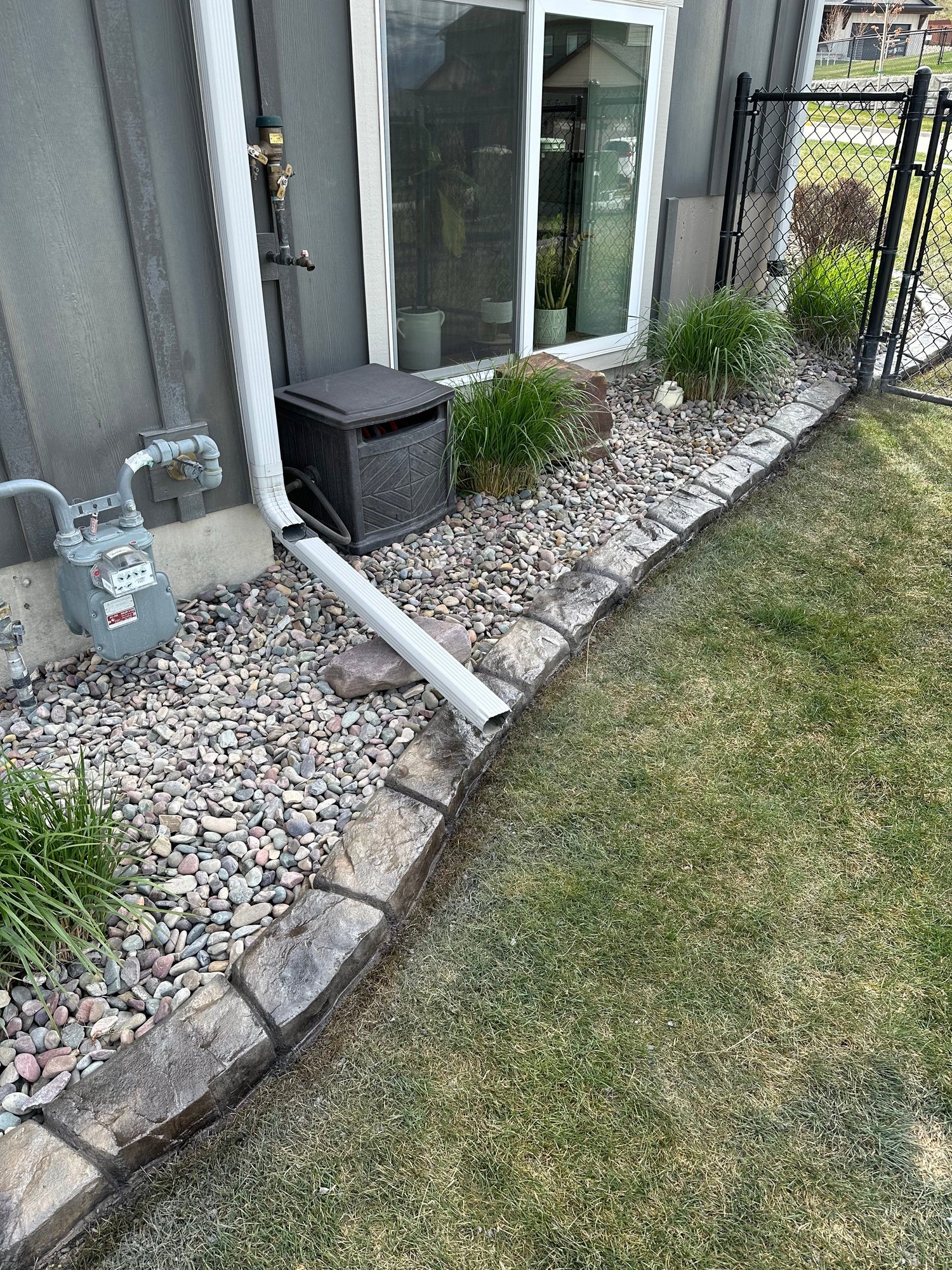 Glacier Stone Curb