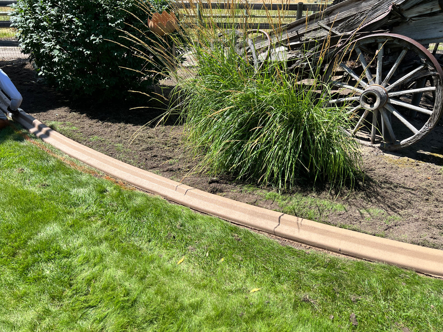 Mower Trowel Curb
